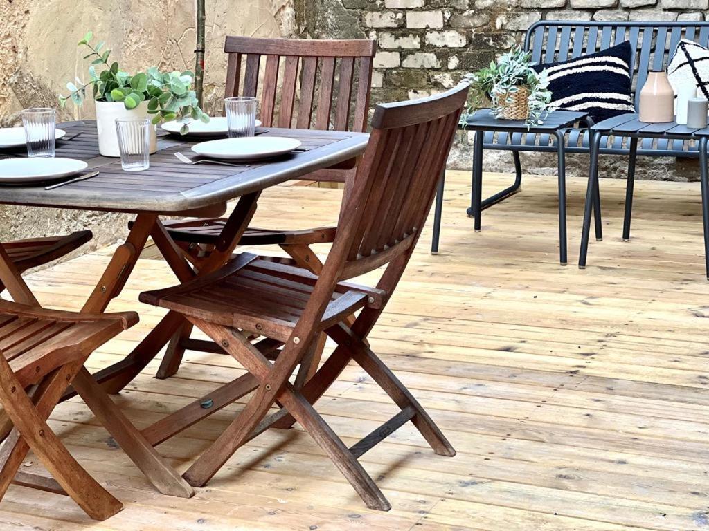 Florentine Modern With Cool Private Terrace Apartment Tel Aviv