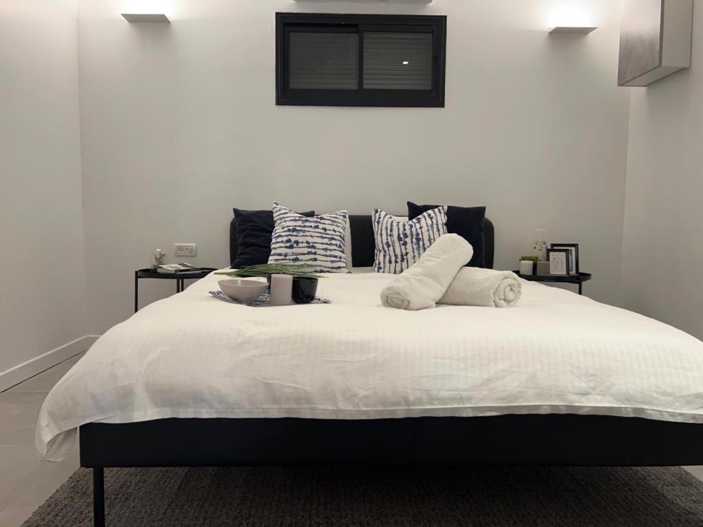 Апартаменты Florentine Modern With Cool Private Terrace *
