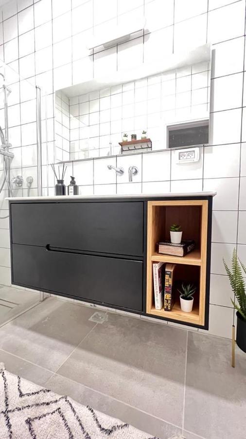 Florentine Modern With Cool Private Terrace Апартаменты *
